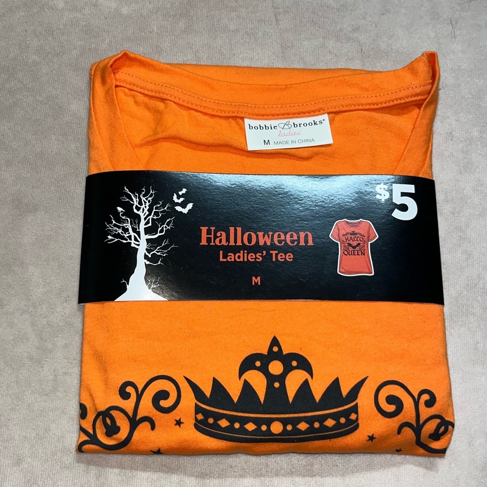 Bobbie Brooks Halloween Hallo Queen Orange Tee